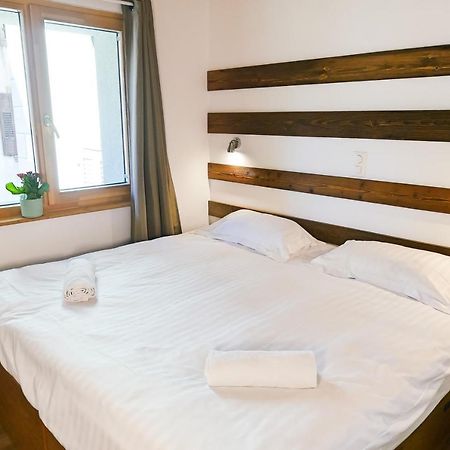 La Baraka Hostel Bagnes Exteriér fotografie