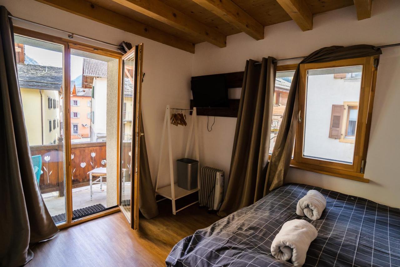 La Baraka Hostel Bagnes Exteriér fotografie